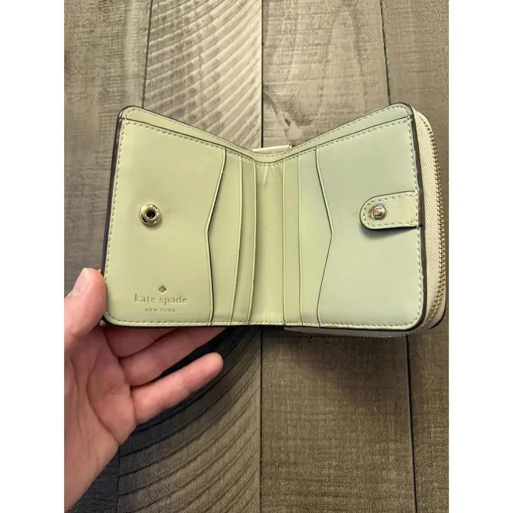 Kate Spade mint green wallet - Picture 3 of 13
